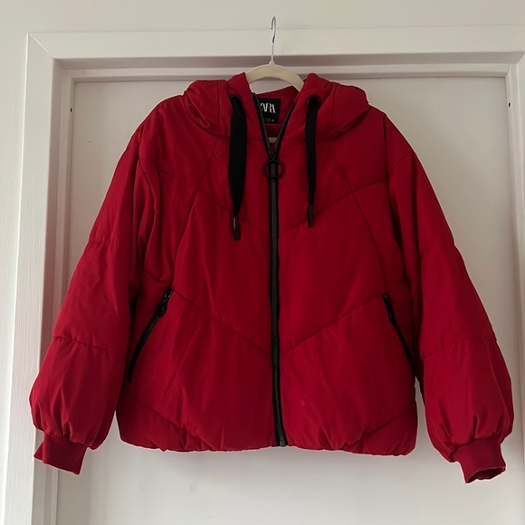 Zara red quilted puffer - Picture 1 of 3